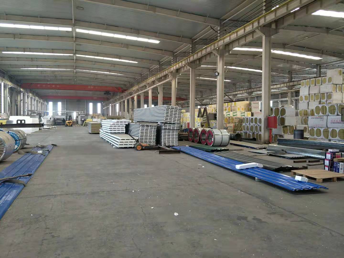 五加门业车间.jpg