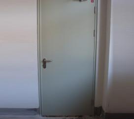 保温门