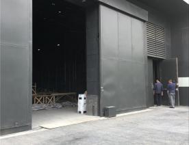 电动平移隔音大门