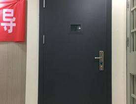 监室门