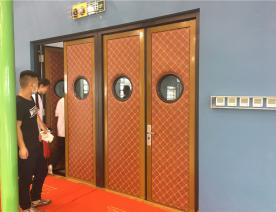 运动场馆静音门