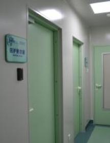 病房门 