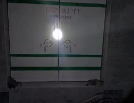 玻璃钢隧道防护门安装现场照片