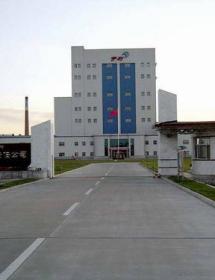 杜尔伯特自治县伊利乳业公司泄爆窗项目
